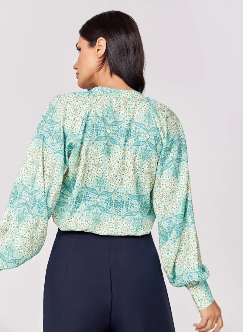 Zigzag Loop Attached Green Printed Chiffon Top