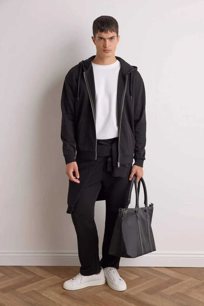 ديفاكتو Comfort Fit Hooded Soft Lining Basic Sweatshirt