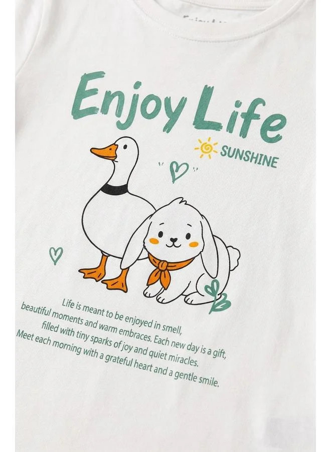 بيرندي طقم قميص قصير الأكمام وبنطال ضيق مطبوع "Enjoy Life" للفتاة.