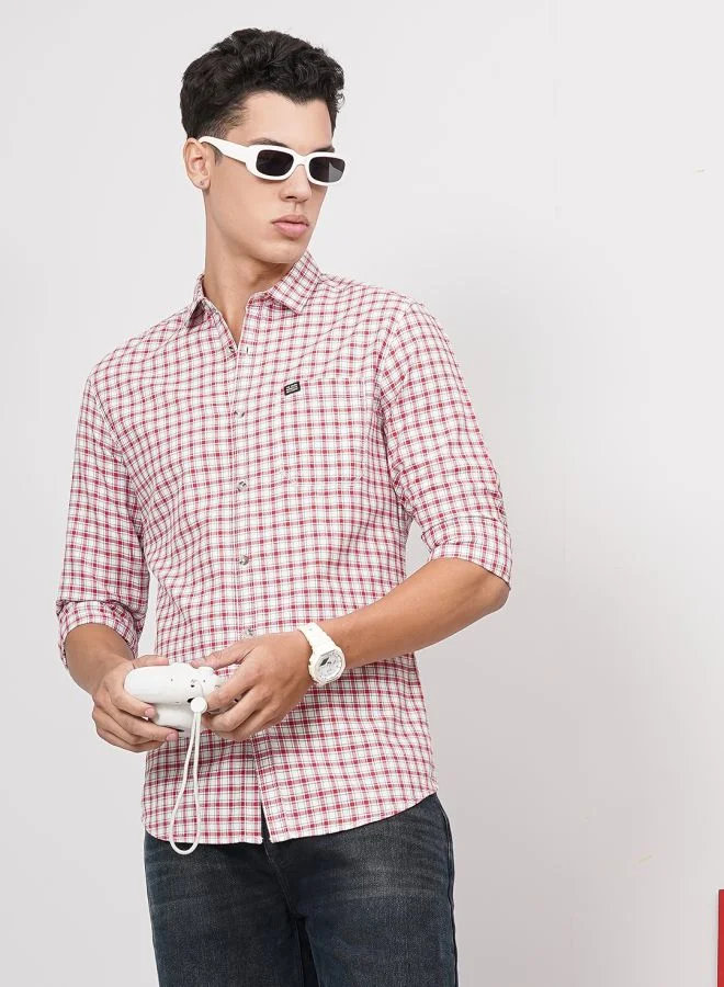 شركة المرآب الهندية Men Slim Fit Checkered Full Sleeves Cutaway Collar Casual Shirt