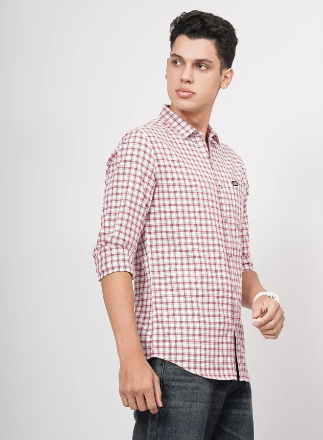 شركة المرآب الهندية Men Slim Fit Checkered Full Sleeves Cutaway Collar Casual Shirt