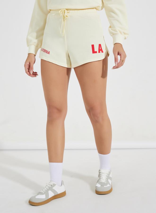 ستايلي شورت مطبع بشعار مع اربطة - Image 1