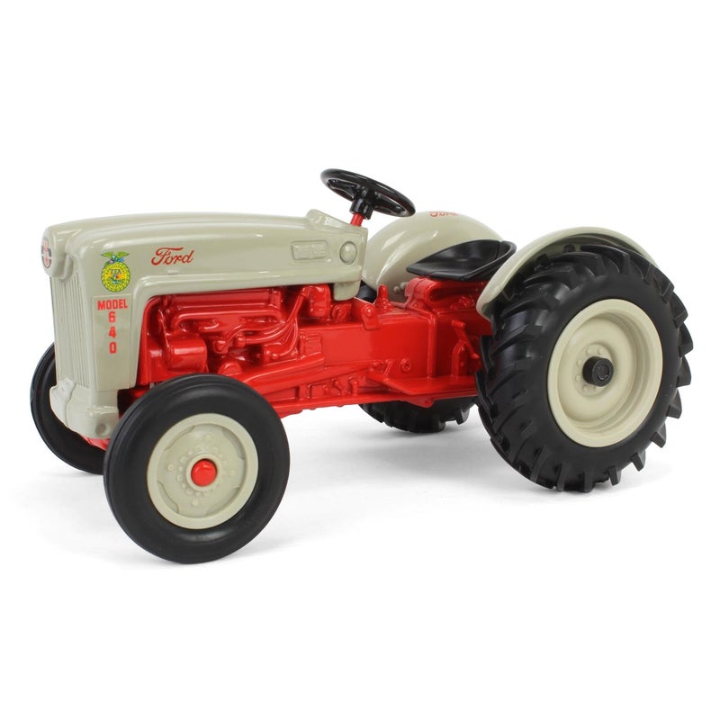 ERTL 116 Ford 640 Tractor with FFA Logo 61024 - Image 3