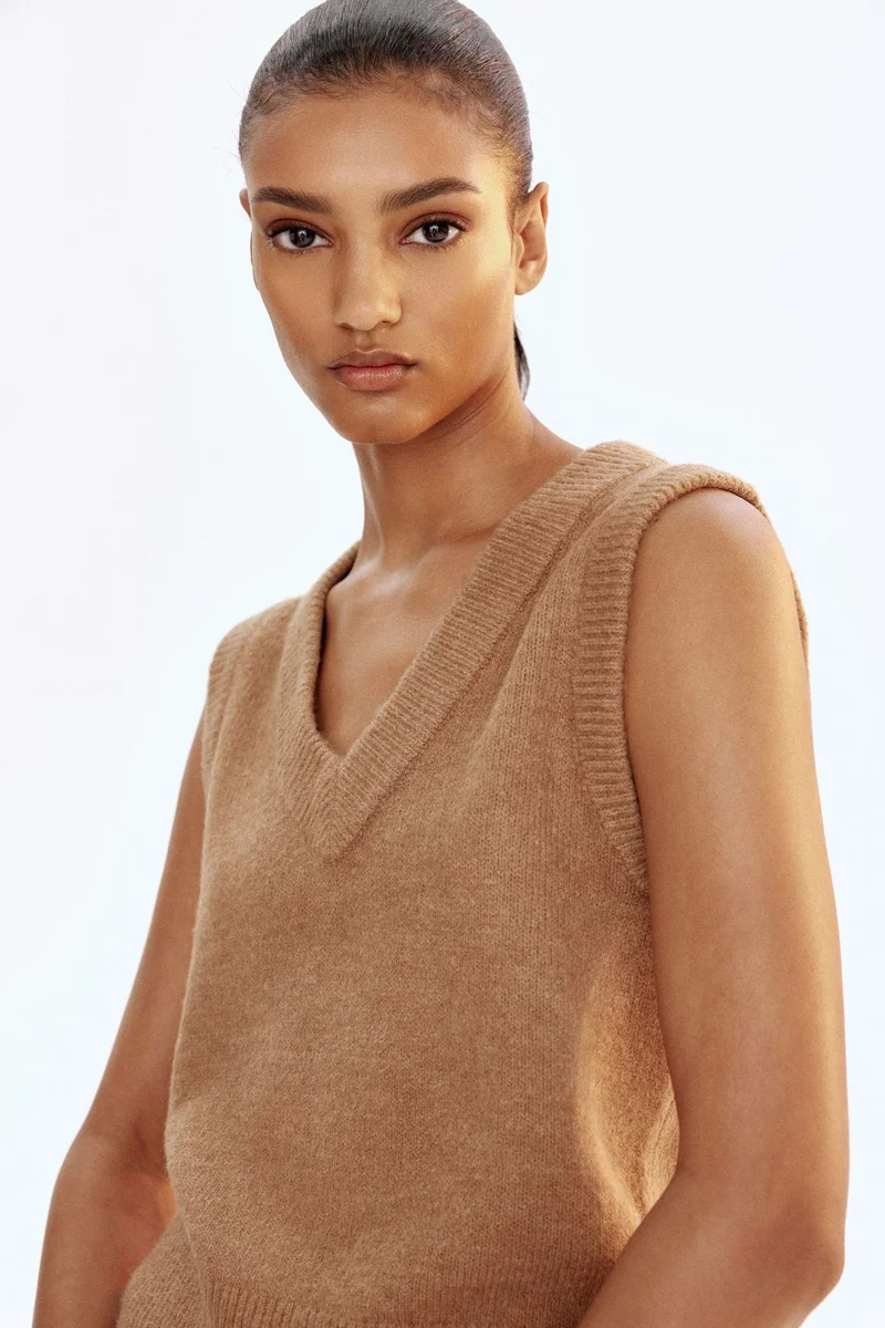 H&M Short sweater vest