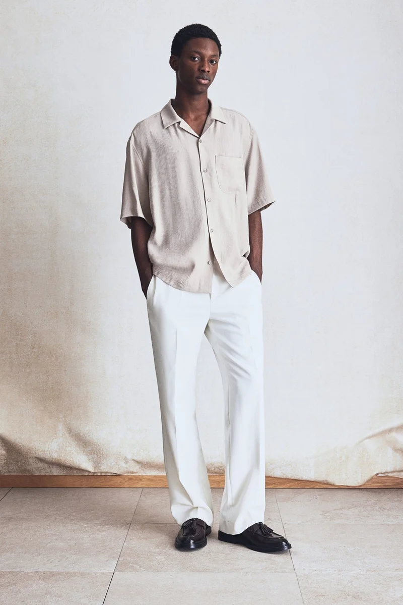 H&M Mole Dusty Light Regular Fit Crinkled resort shirt for Men | Best Price UAE