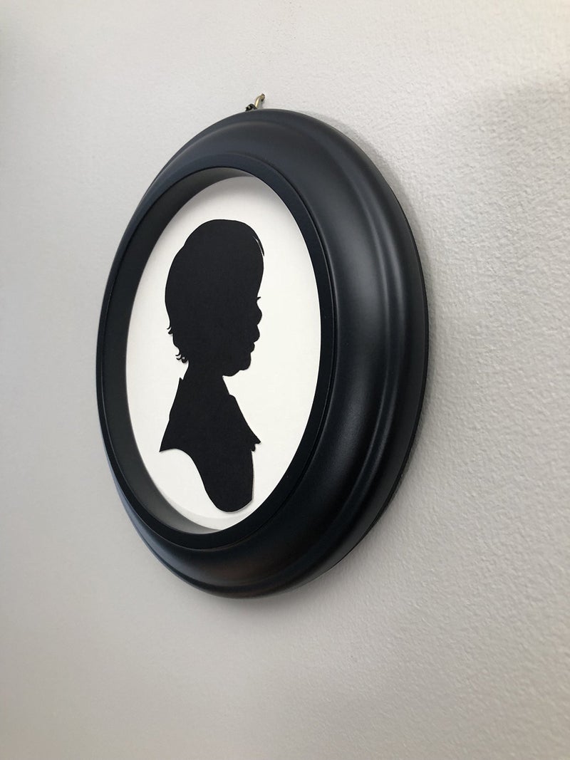 CUT ARTS Inc Round Black 6" Picture Frame - Image 5