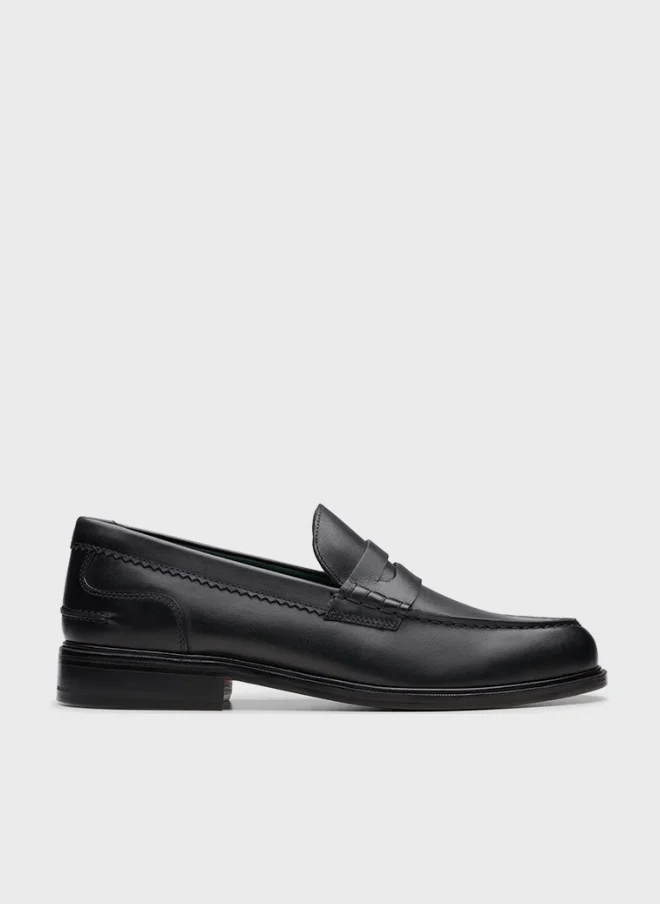 clarks CraftJames Lo Textured Black Loafers