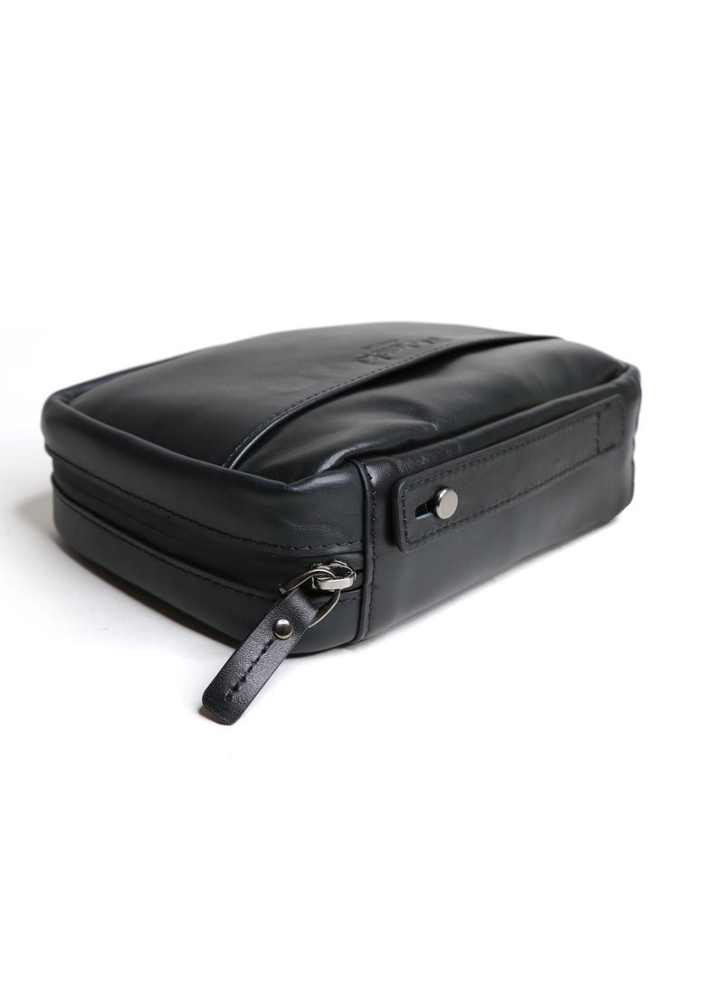 Lubinski Travel Storage Case with Cedar Wood Lining, Leather Exterior, Includes Cutter and Lighter (No Gas), Fits 5 Units - Image 4