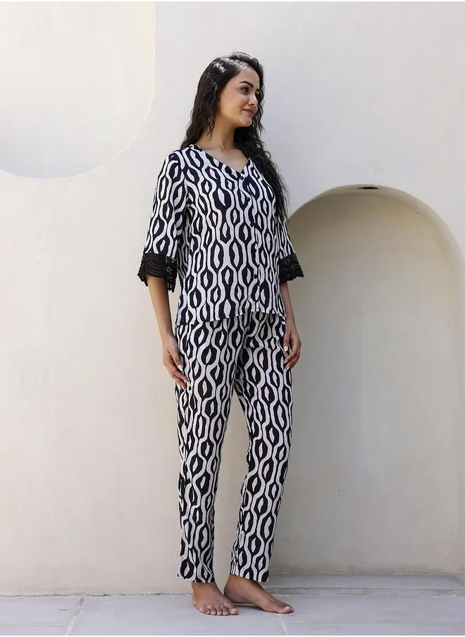سانسكريتي هومز Printed Pure Cotton Night suit by Styli