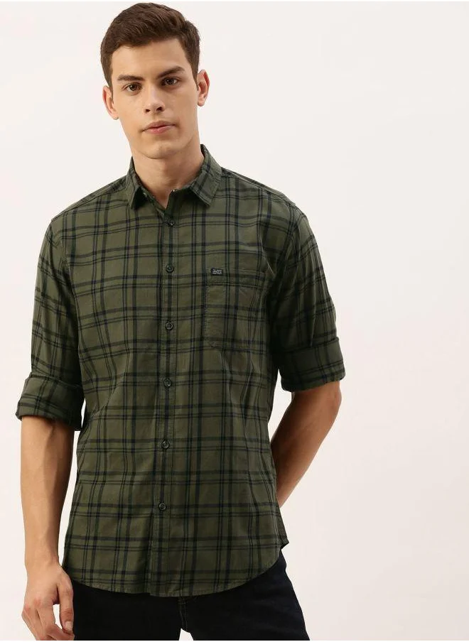 شركة المرآب الهندية Men Slim Fit Checkered Full Sleeves Spread Collar Casual Shirt
