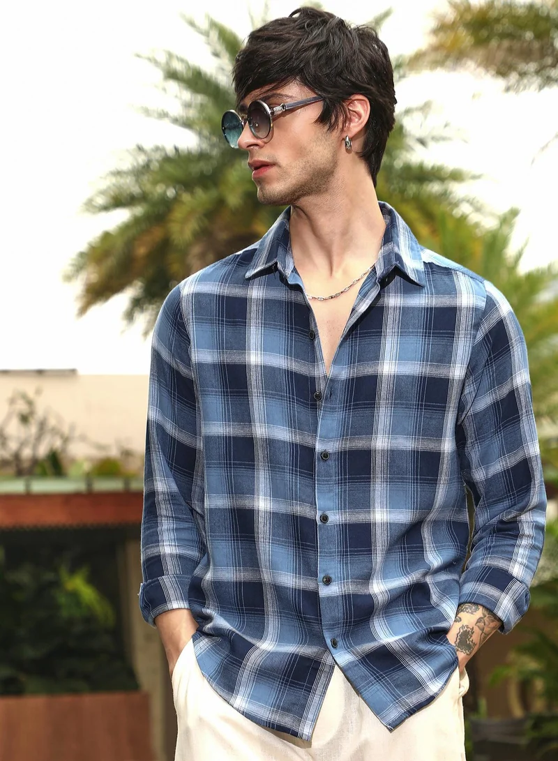 Campus Sutra Men's Navy Blue & Off-White Multi-Checkered Shirt For Casual Wear | Spread Collar | Long Sleeve | Button Closure | Shirt Crafted With Comfort Fit For Everyday Wear