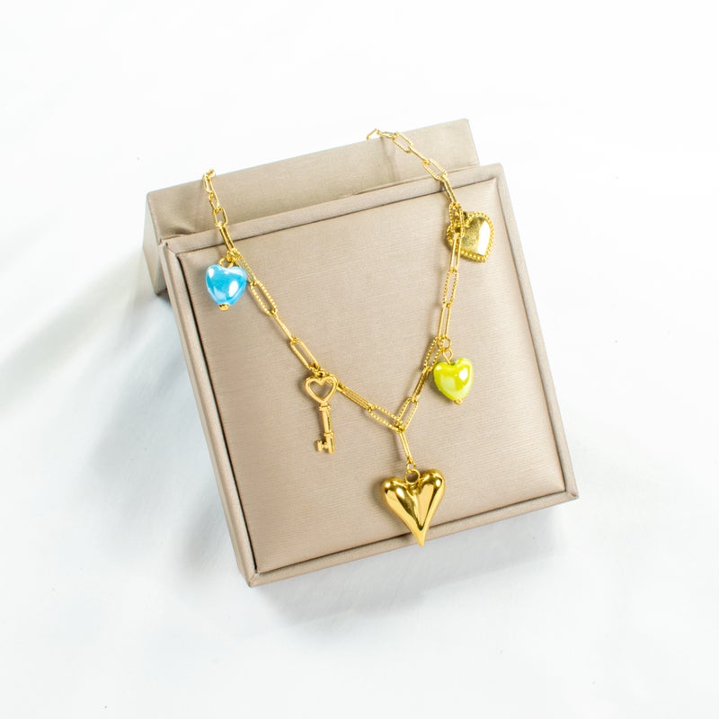 Golden Stainless Steel Heart Pendant Necklace - Image 2