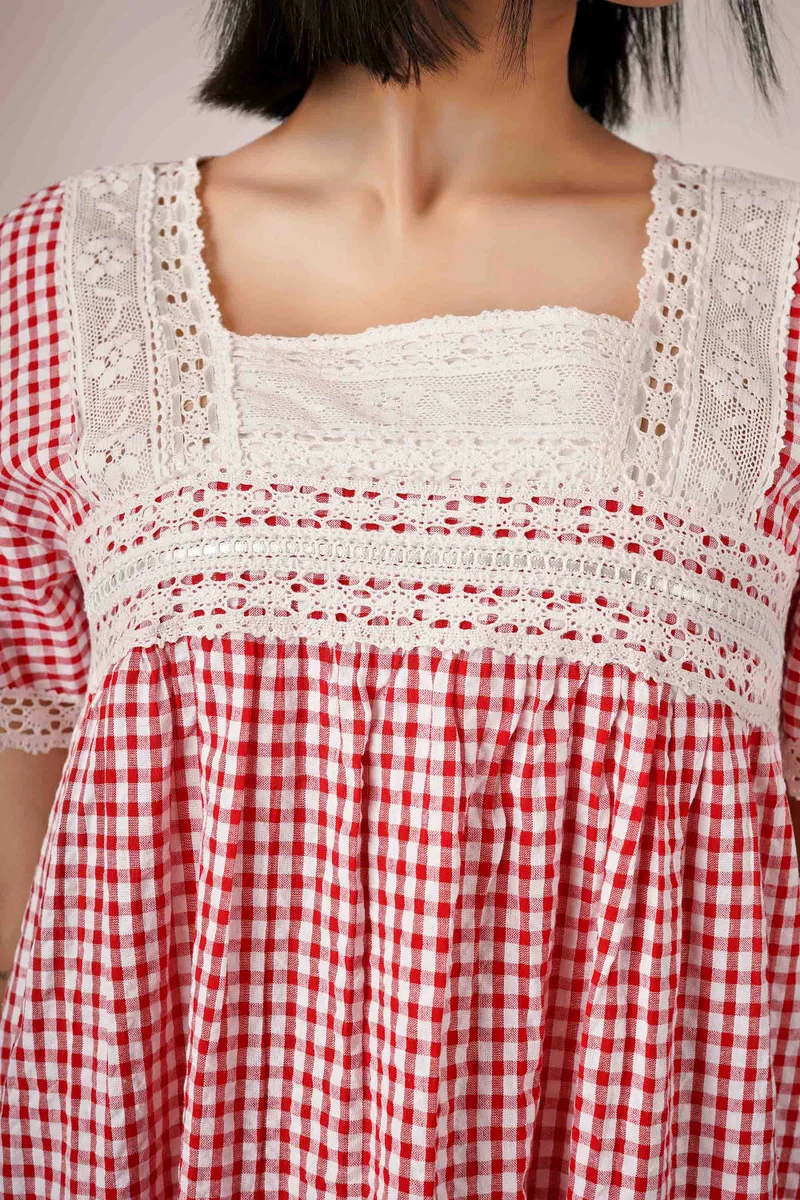 After Dark Acai, Dress