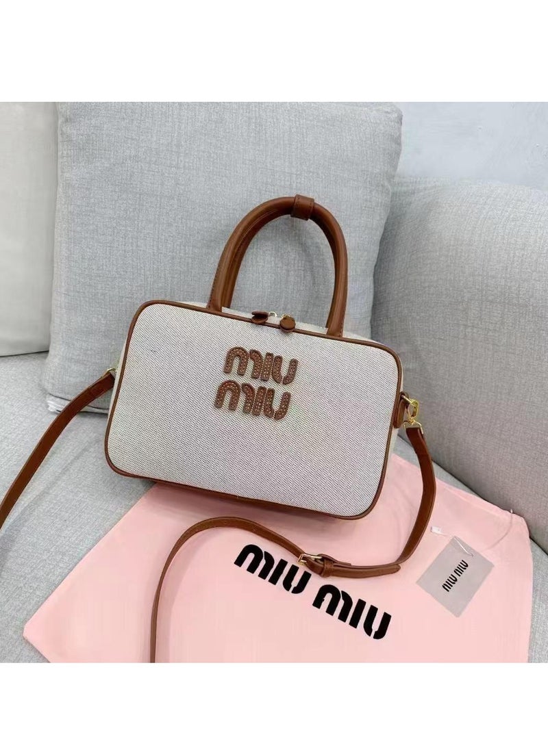 mio - New Miu Miu Quality Shoulder Bag - Image 1