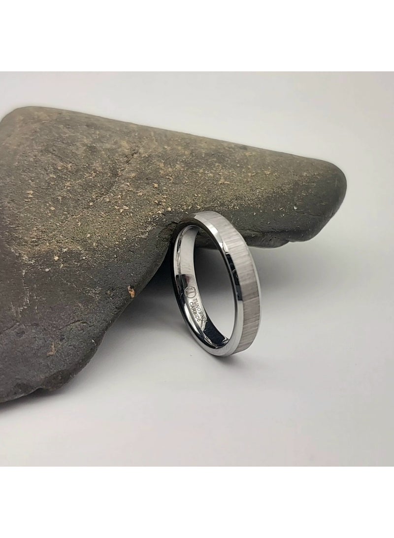 4mm Brush polished center Tungsten Carbide - Image 1
