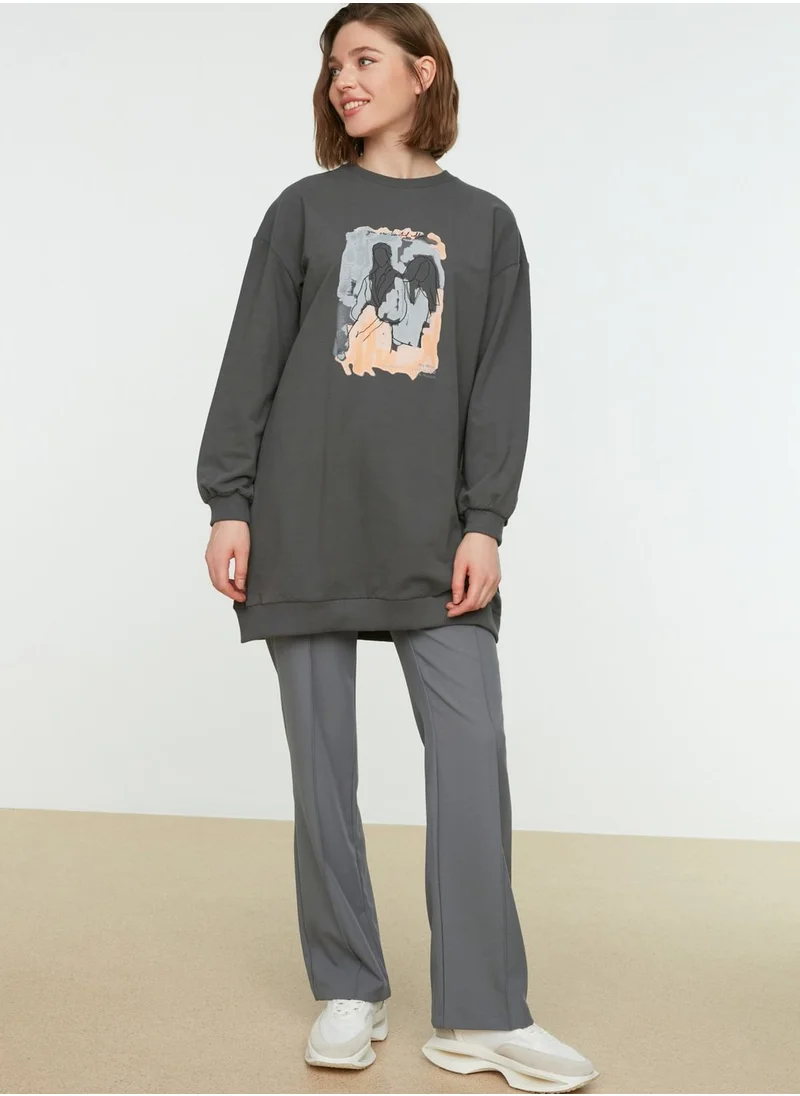 trendyol Graphic Knitted Sweatshirt