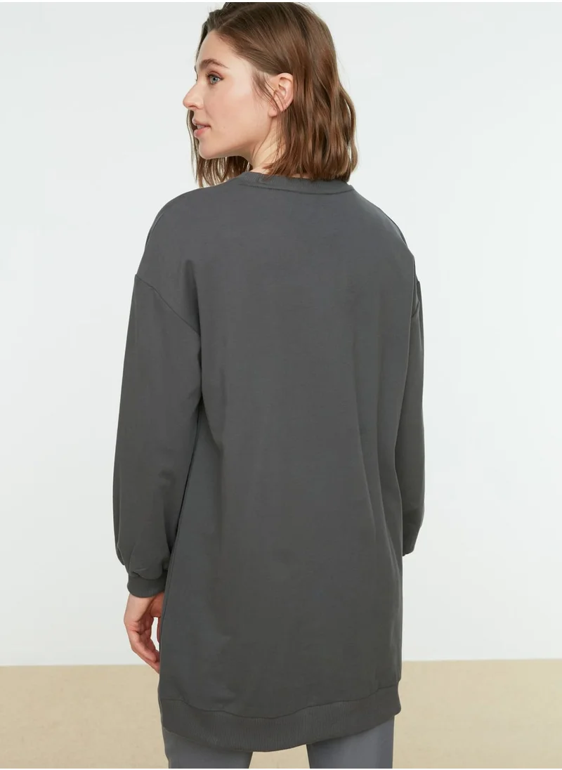 ترينديول Graphic Knitted Sweatshirt