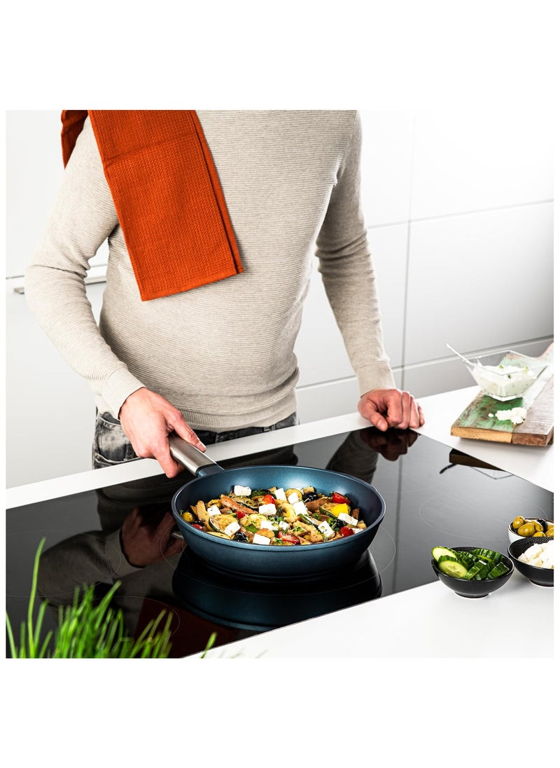 Westinghouse Westinghouse Performance Series 26cm Non-Stick Fry Pan Cast Aluminum with QuanTanium Coating Induction & Oven Safe Cool-Touch Stainless Steel Handle - Blue  - Image 4