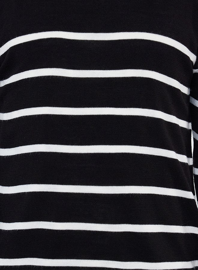 trendyol Black Slim Crew Neck Striped Knitwear Sweater TMNAW25KZ00033 - Image 3