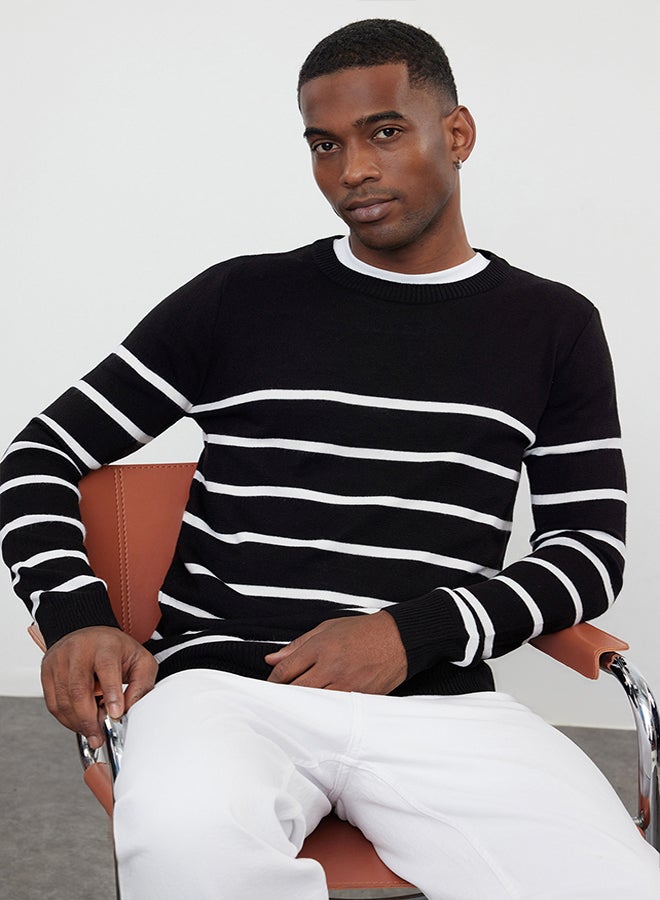 trendyol Black Slim Crew Neck Striped Knitwear Sweater TMNAW25KZ00033 - Image 2