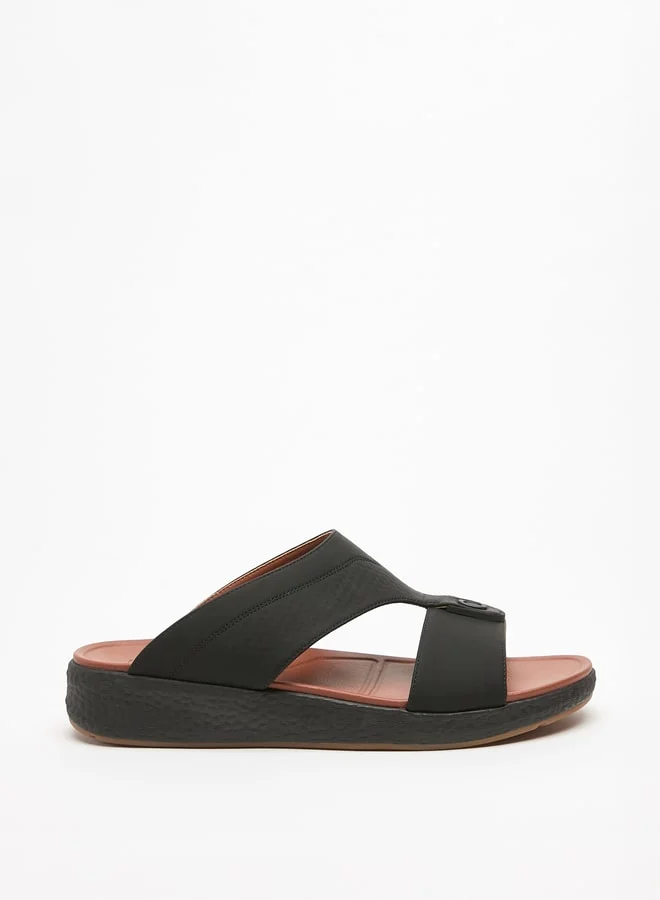 لو كونفورت Men's Textured Slip-On Arabic Sandals