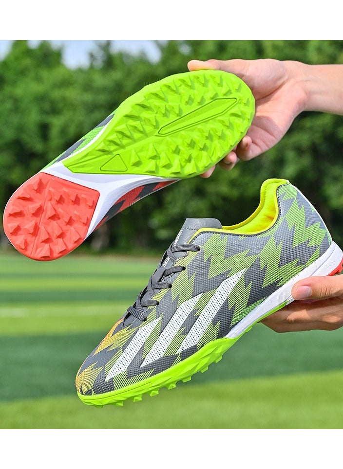 KUYING New Anti Slip And Wear Resistant Football Shoes  - Image 2