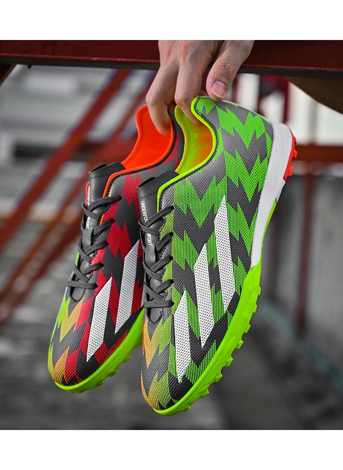 KUYING New Anti Slip And Wear Resistant Football Shoes  - Image 3