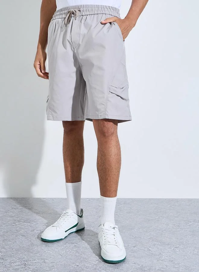 ستايلي Grey Solid Drawstring Cargo Shorts