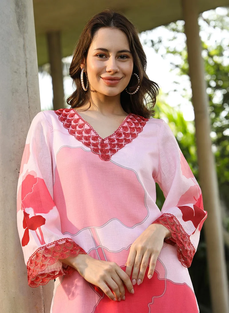  قصة Women's Rouge Pink Fleur Imprint Kurta Set