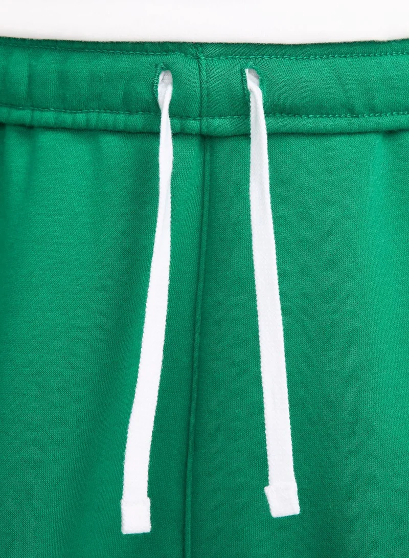 Nike Club Shorts