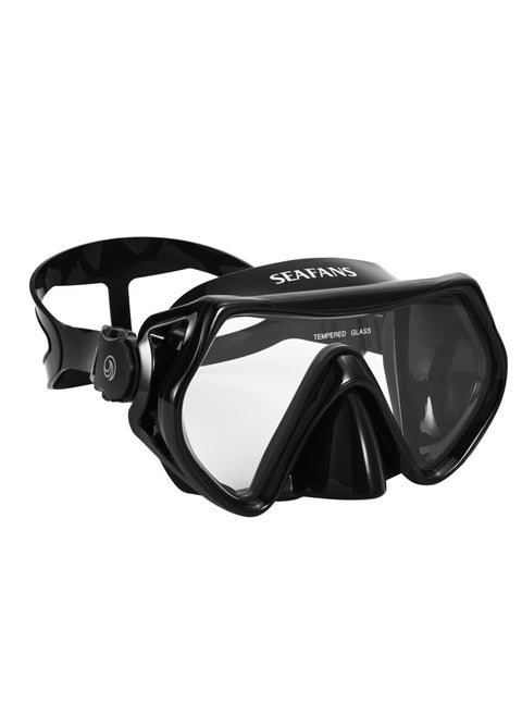 Seafans X Visoron Diving Goggles are made of tempered glass with good shock resistance and scratch resistance, providing clear underwater vision and eye protection.