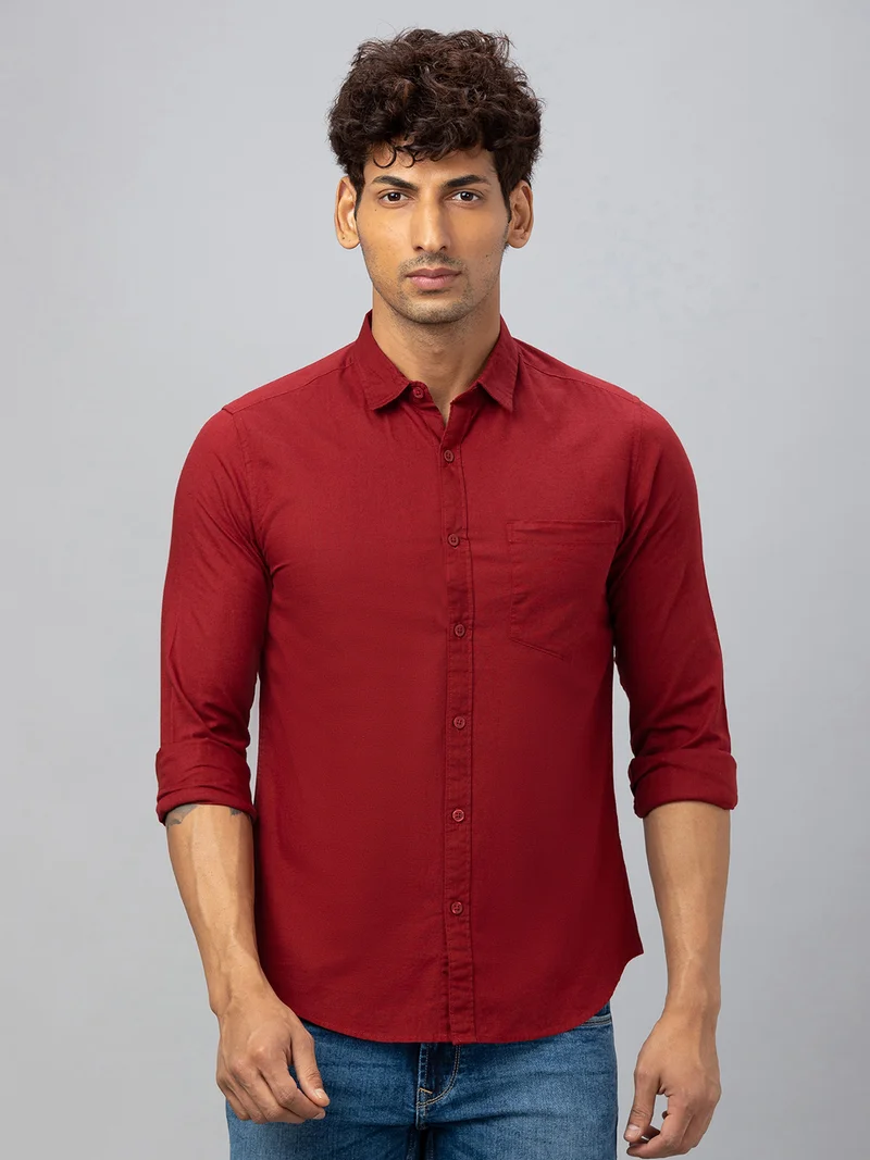 Globus Men Maroon Solid Cotton Regular Fit Casual Shirt