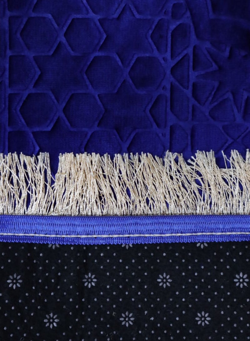 Yuwell Mini Prayer Mat Embossed Prayer Mat Anti-Slip Velvet Top Islamic Prayer Mat Sajadah Mat Prayer Rug Salah Mat For Adults And Kids Eid Gifts And Ramadan Gifts 60X35CM Blue - Image 4