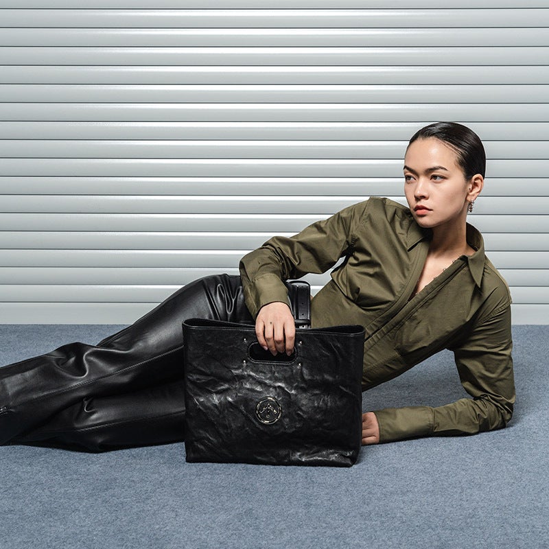2024 Niche Explosions Grotto Blackstone Carry Italian Sheepskin Trendy Cool Large Capacity Handbag - Image 4