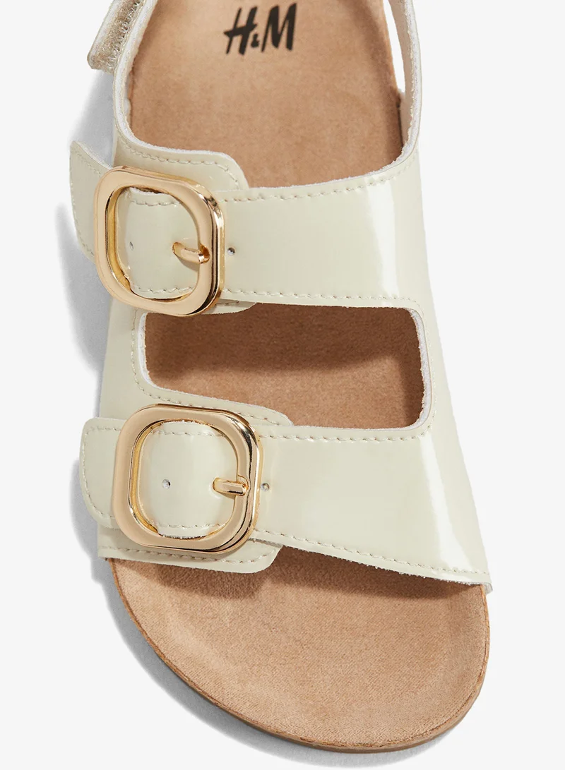 اتش اند ام صندل