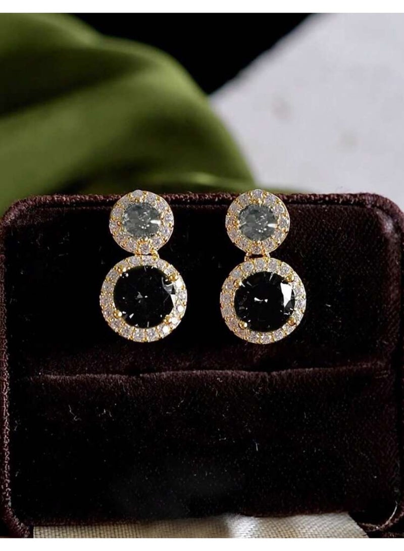 Dangle Charms Trendy And Elegant Earrings For Women - Image 2