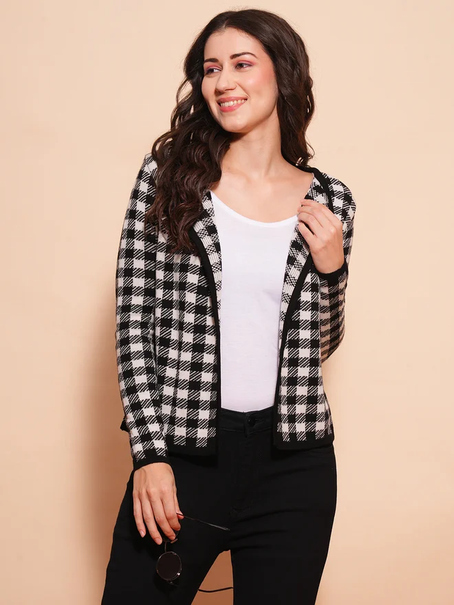 globus Checkered Lapel Collar Cardigan Sweater