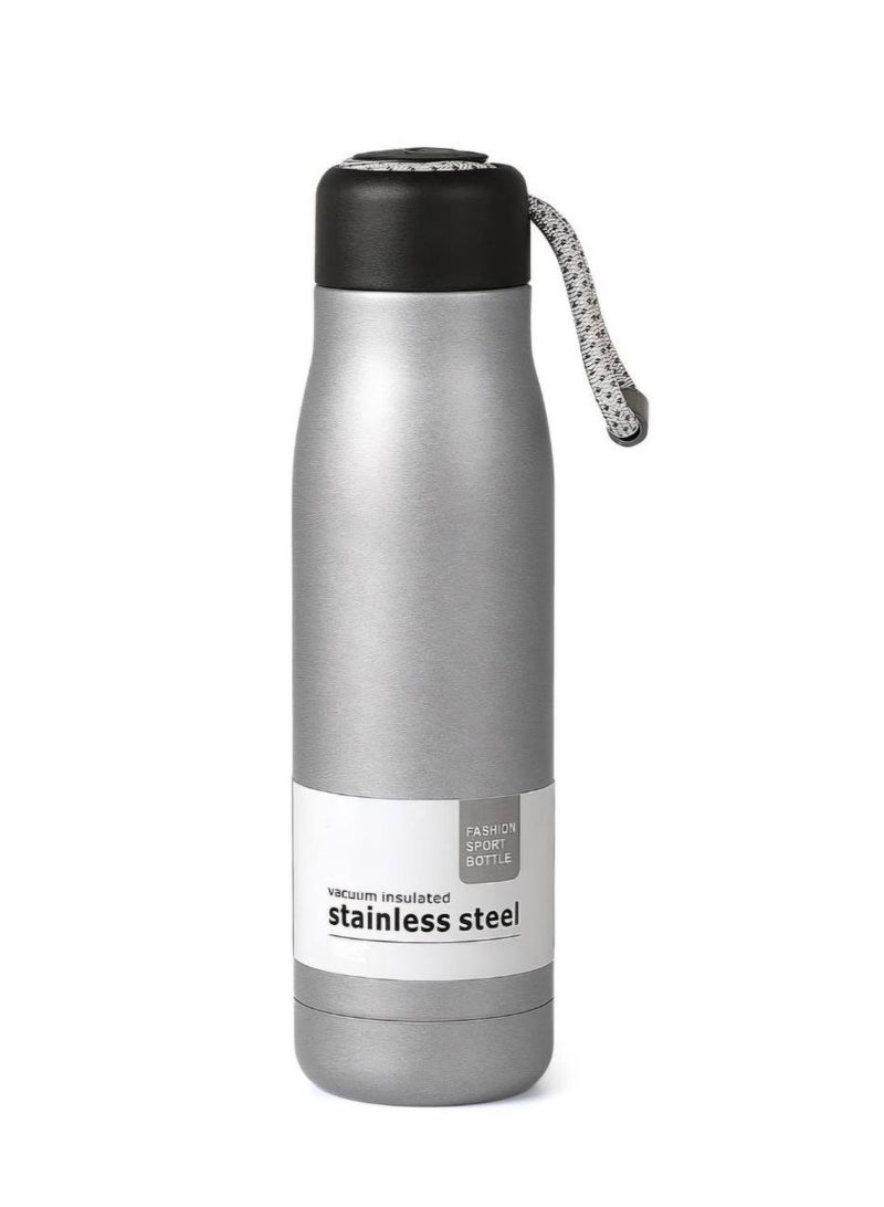 مج وترمس حراري  بسعة 550 مل ، زجاجة حرارية ، ترمس شاي وقهوة يحافظ على الحرارة معزول بتفريغ الهواء من الستانلس ستيل 304، مناسب للسفر والمشروبات الساخنة والباردة، يتميز بتصميم مقاوم للتسرب ويعتبر هدية رائعة للاستخدام في الهواء الطلق، المكتب، المنزل، والرياضة، - مج قهوة و نسكافيه وكابتشينو وشاي - مج مناسب لمسند السيارة - مج كوفي- عازل بجدار مزدوج من الستانلس ستيل - كوب حراري معزول بتفريغ الهواء من الستانلس ستيل بجدار مزدوج للشاي والقهوة والسفر زجاجة مياه معزولة بتفريغ الهواء من الستانلس ستيل - زجاجة مياه استالس ستيل حرارية للحفاظ علي المشروبات ساخنة وباردة - Image 1