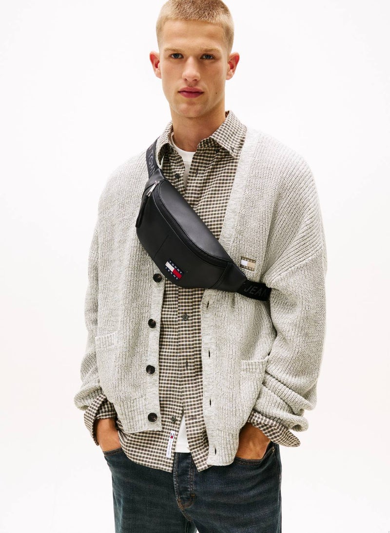 تومي جينز حقيبة خصر بشعار متكرر - Image 2