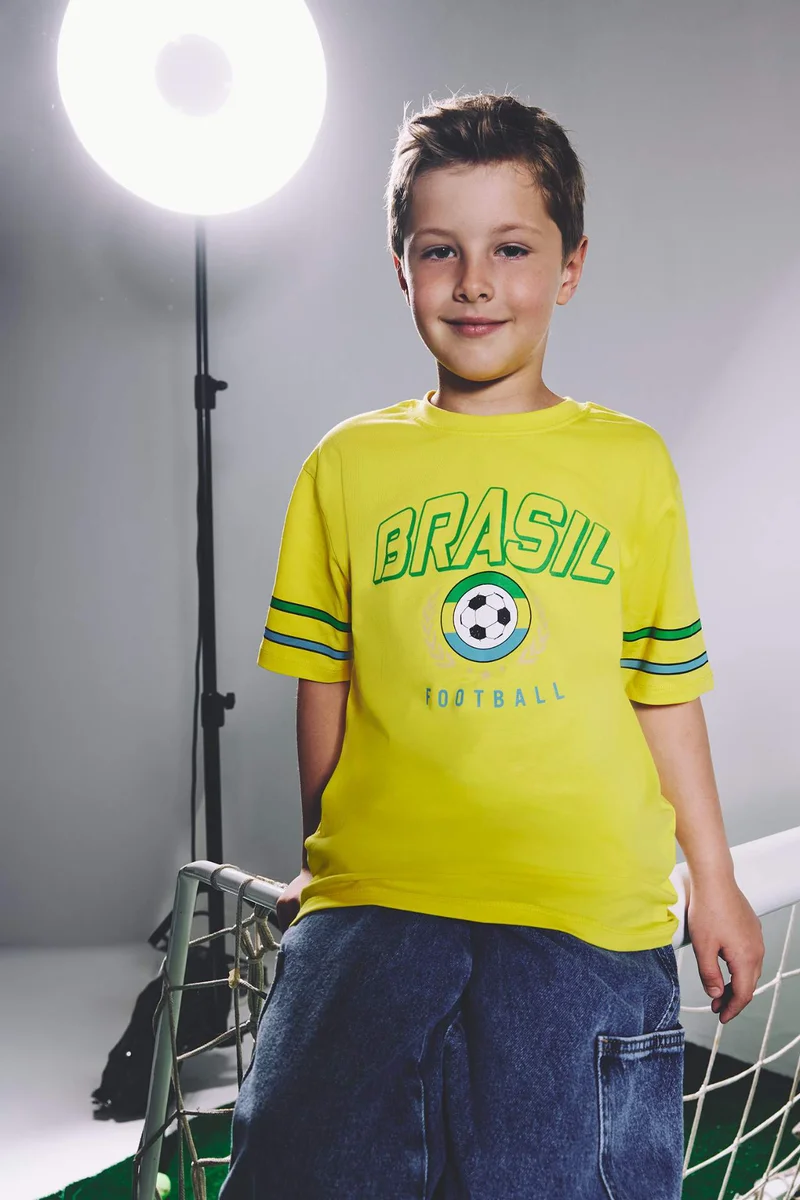 ديفاكتو Boy New Regular Fit Crew Neck Brazil Print Yellow T-Shirt