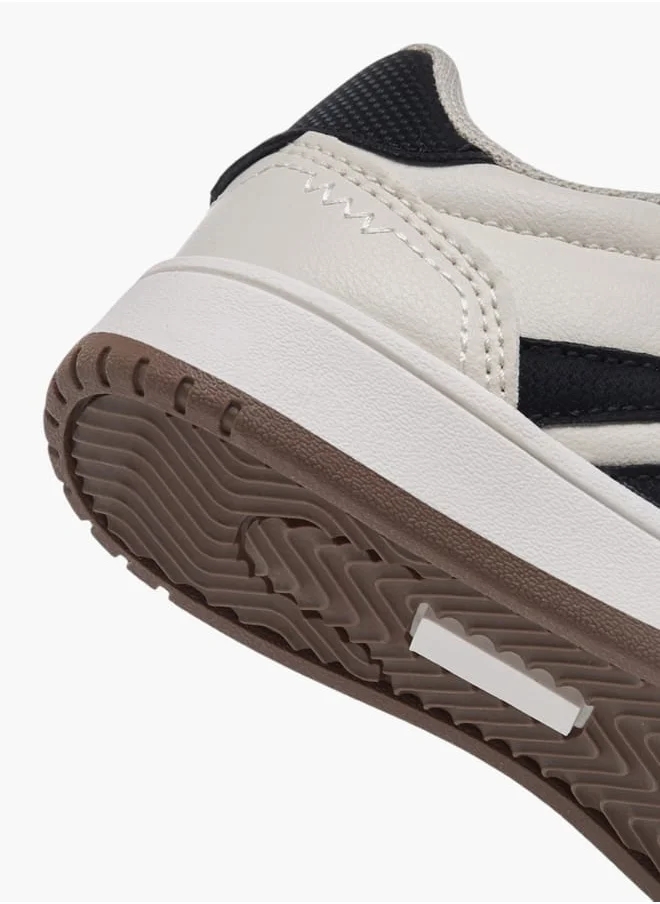 جونيورز Boys Panelled Sneakers With Hook And Loop Closure