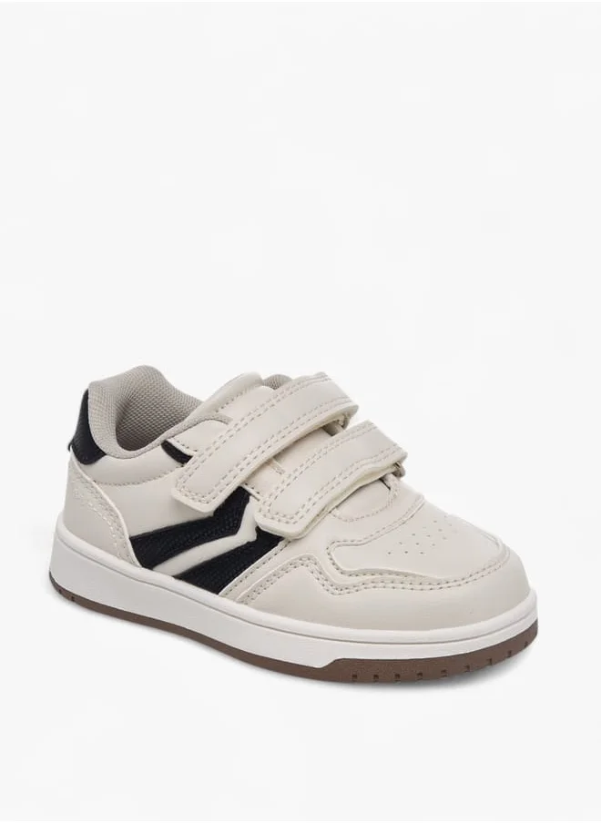 جونيورز Boys Panelled Sneakers With Hook And Loop Closure