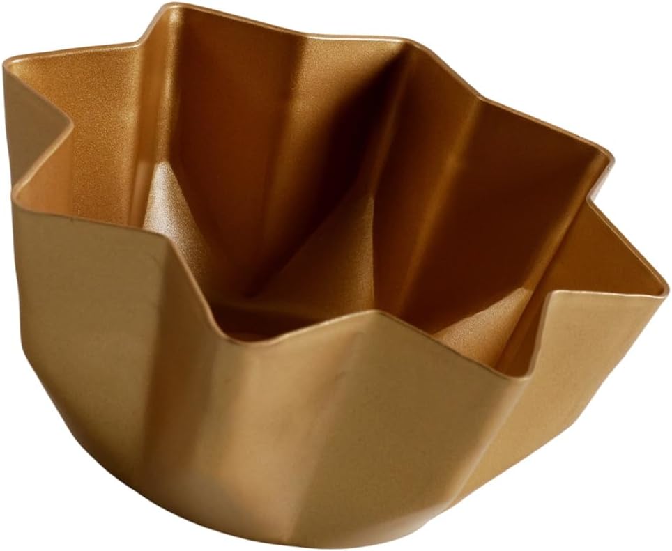 Gold Detachable Baking Pan with Center Support for Holiday Breads and Pandoro Cake 200g