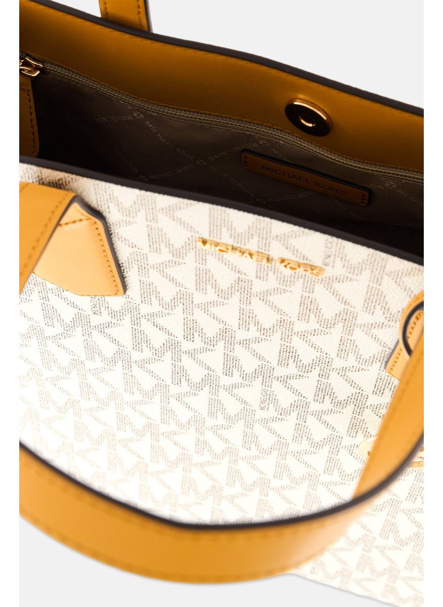 Michael Kors Women Brand Logo Maple Tote Bag 36 H x 36 L x 15 W cm, Beige  - Image 4