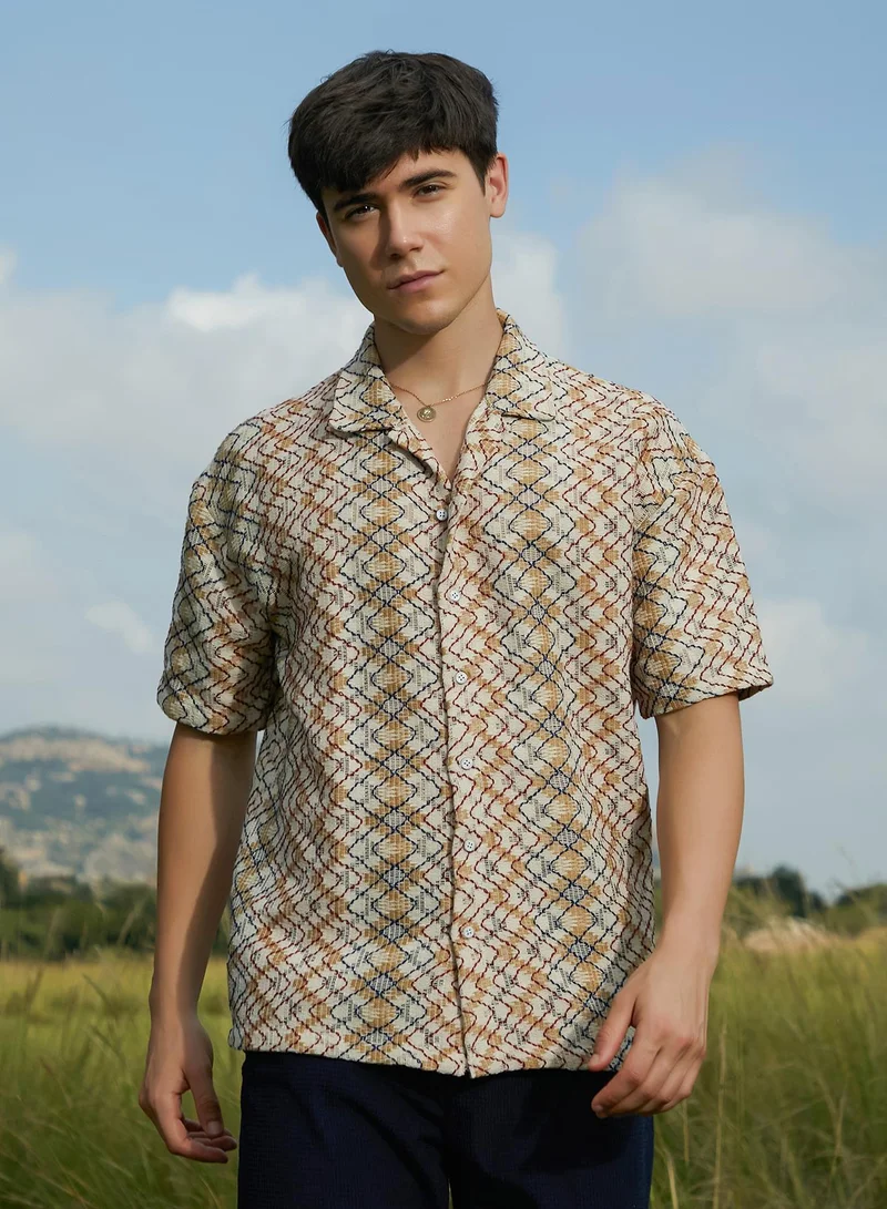 كامبوس سوترا قميص كامبوس سوترا رجالي واسع متعدد الألوان بتصميم موجي للملابس الكاجوال بياقة كوبية وأكمام قصيرة عادية وإغلاق بأزرار