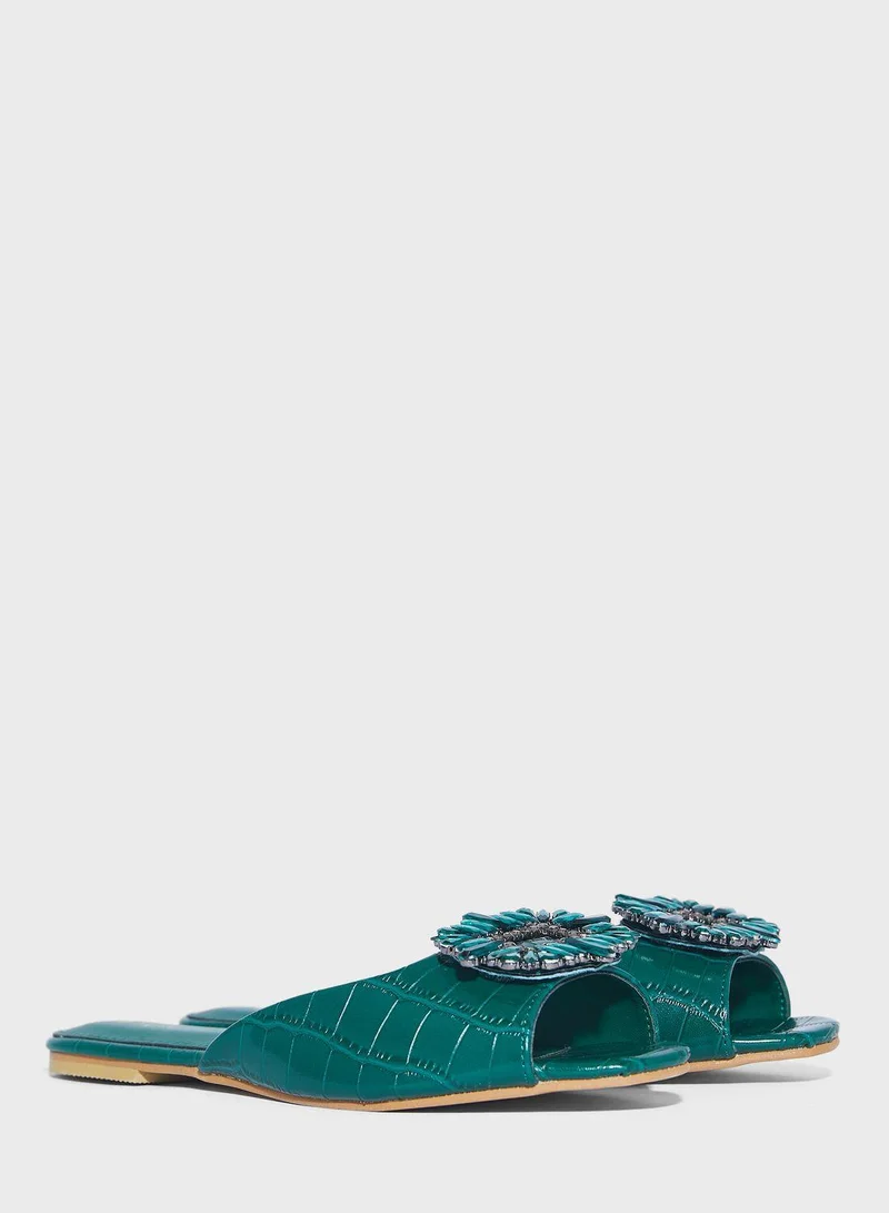 فايور Peep Toe Flat Sandals
