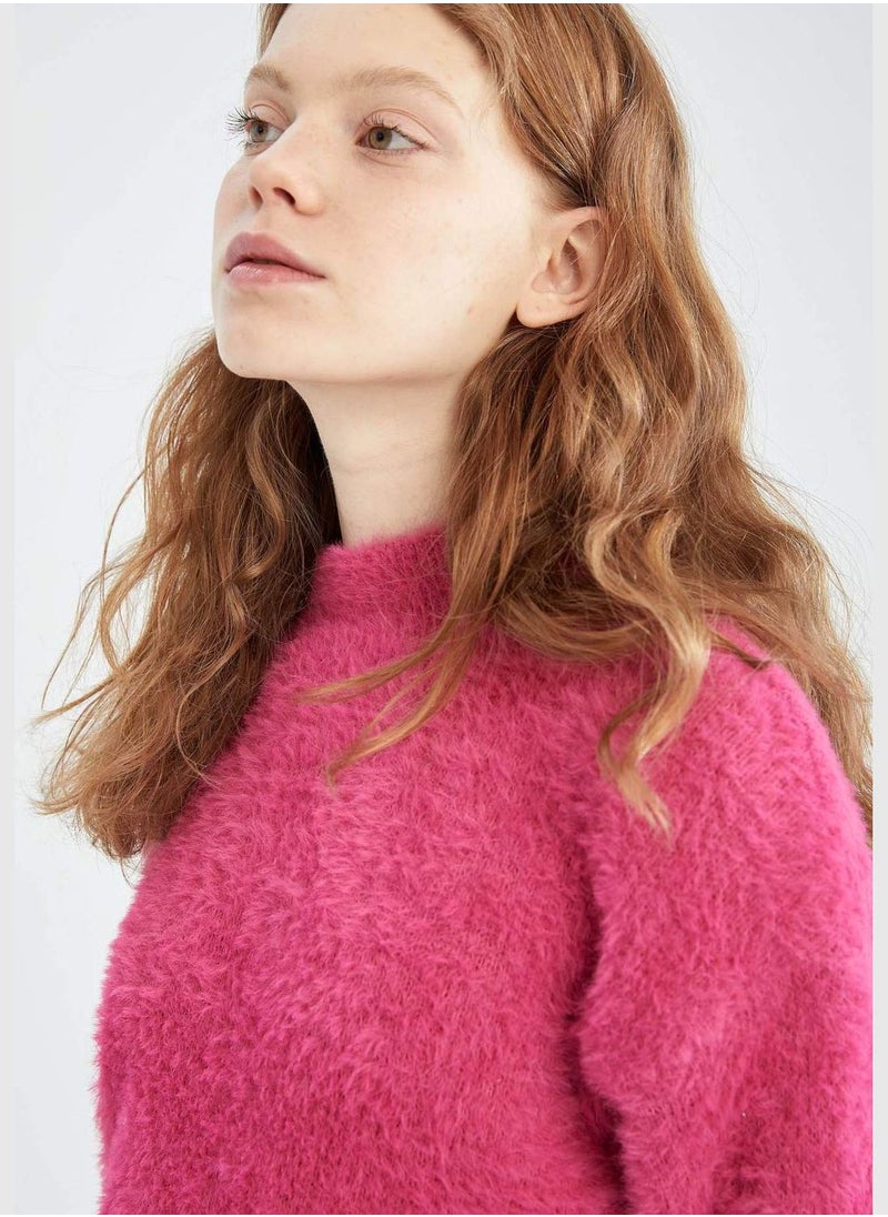 DeFacto Fluffy Cropped Jumper  - Image 4