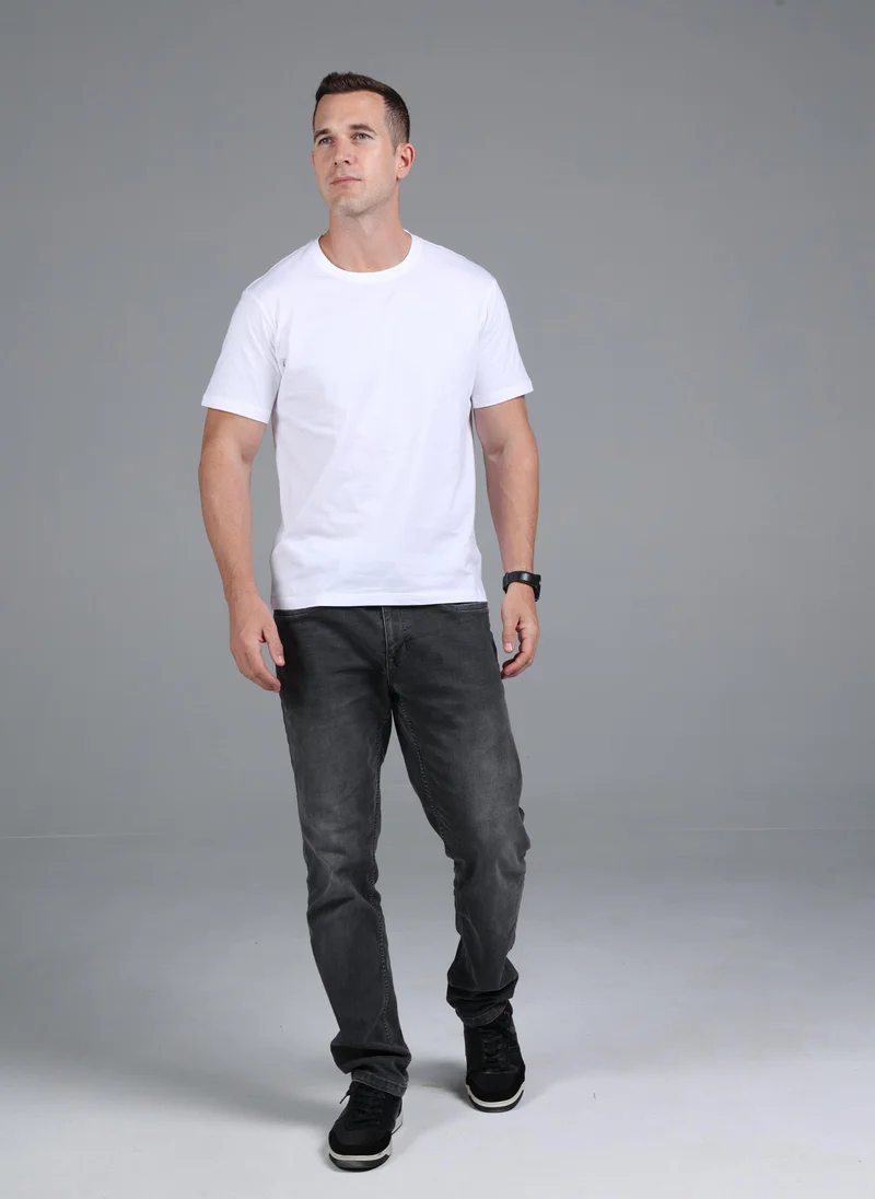 Blañce UAE Signature Crewneck Regular Fit T-Shirt - White
