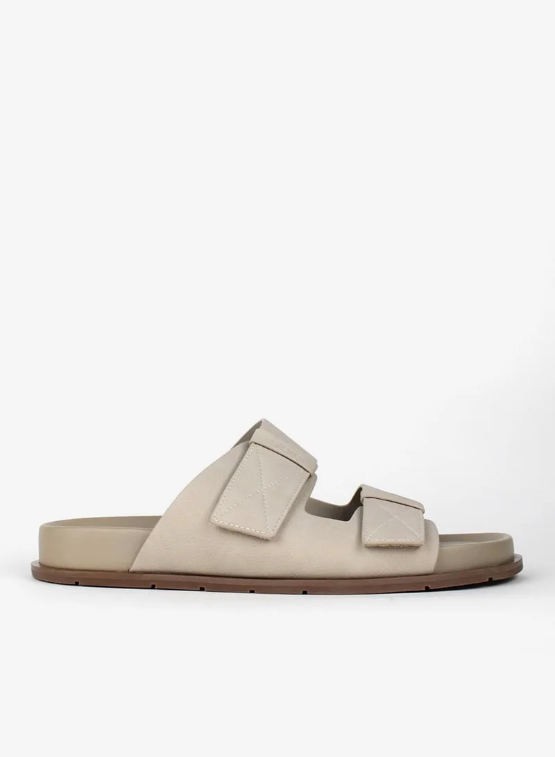 ميلانو صنادل براين