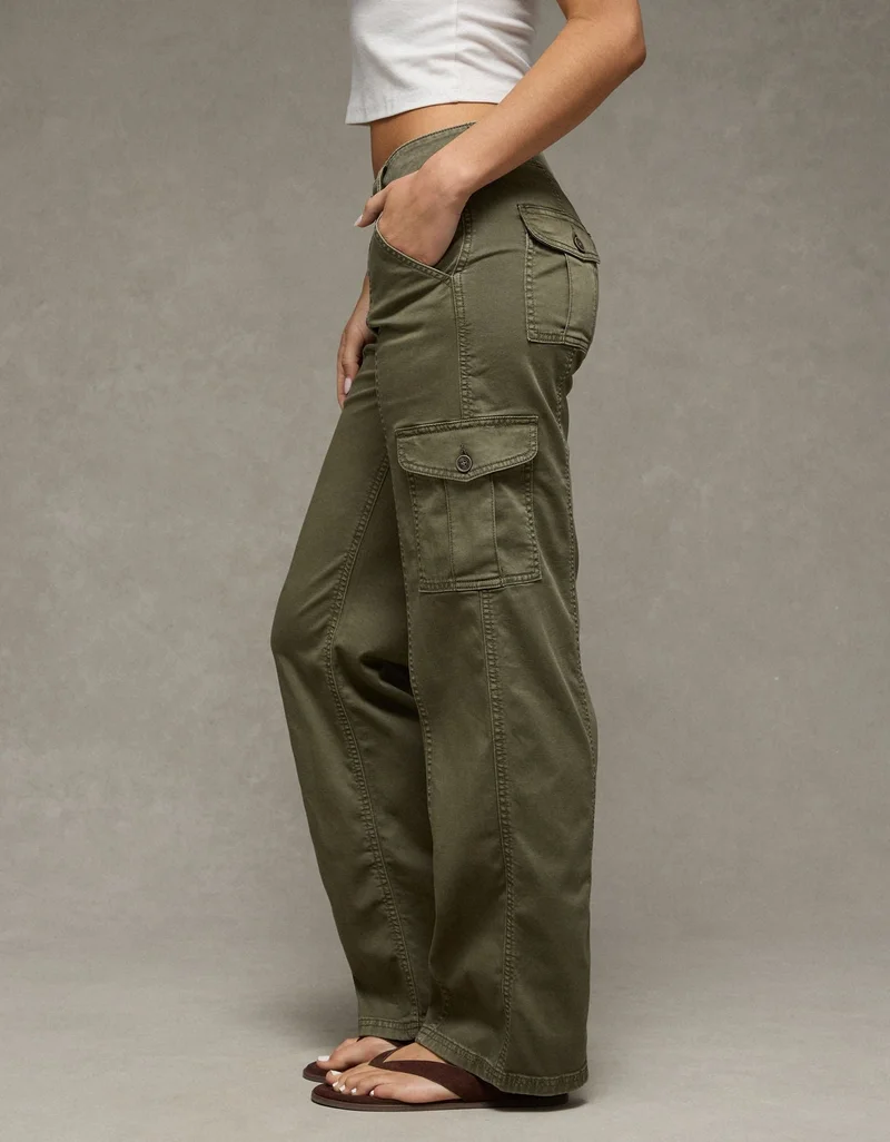 American Eagle  AE Low-Rise Cargo Stovepipe Pant for Women | Best Price UAE